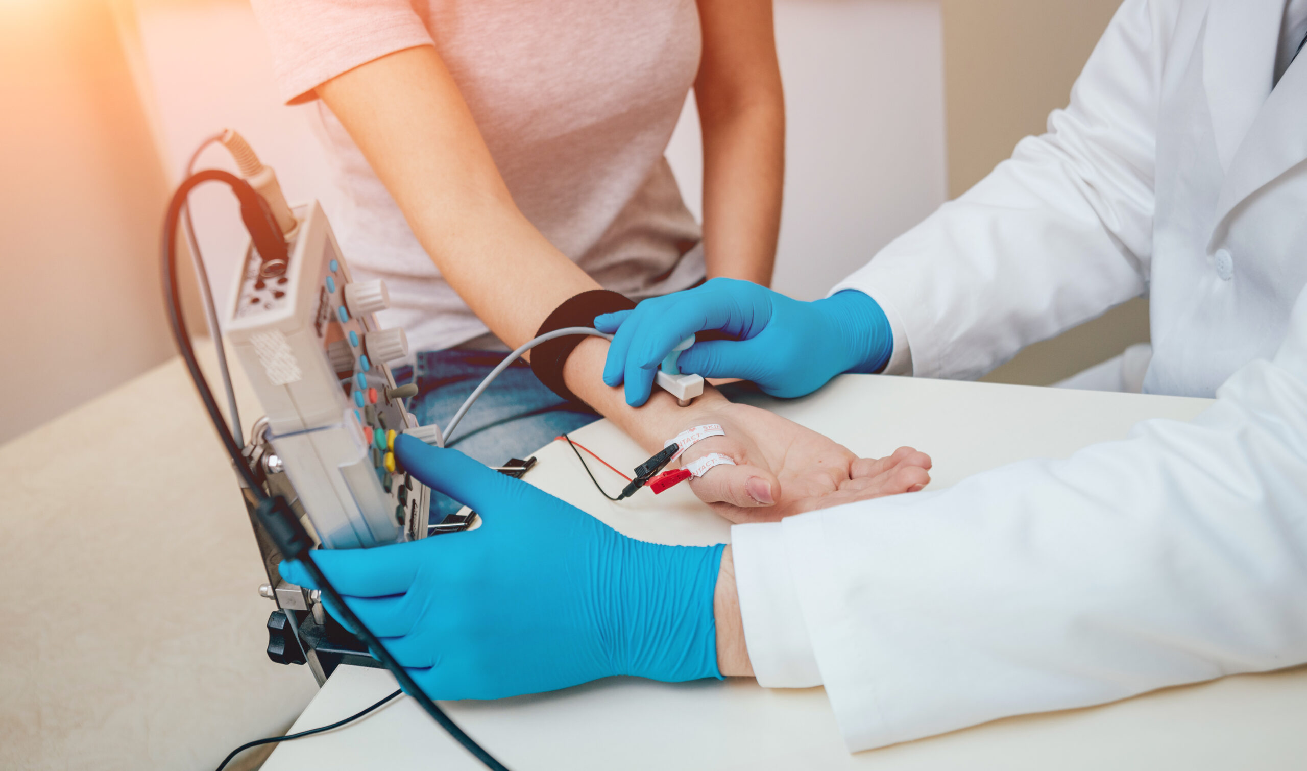 What is an EMG? A Beginner’s Guide to Electromyography Testing
